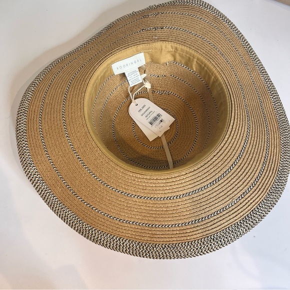 KOORINGAL | Savannah SPF 50 Sun Hat - Picture 2 of 6